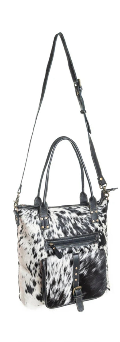 Mesa Maverick Tote Bag in Black & White - Myra