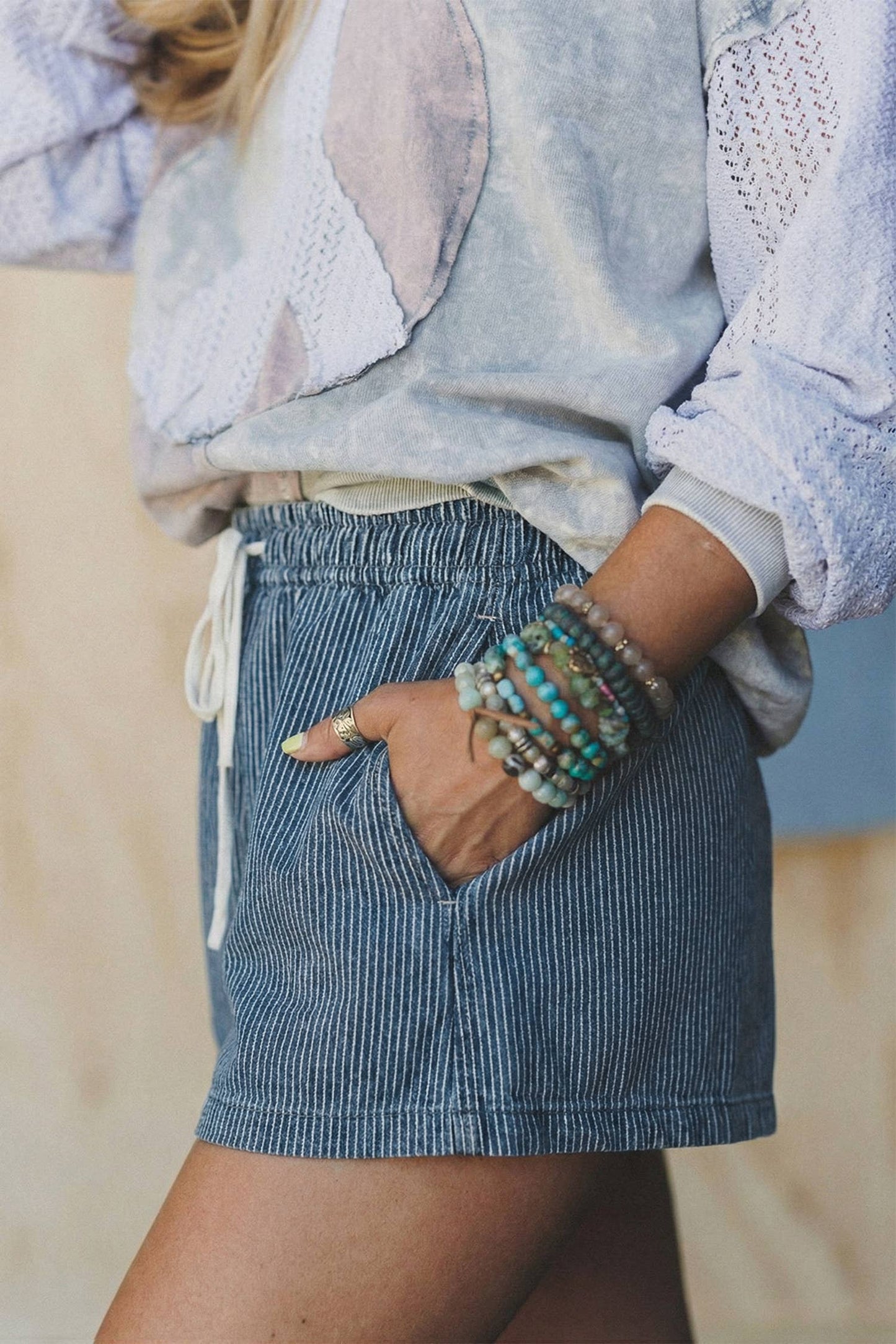 Stripe Elastic Waist Casual Denim Shorts