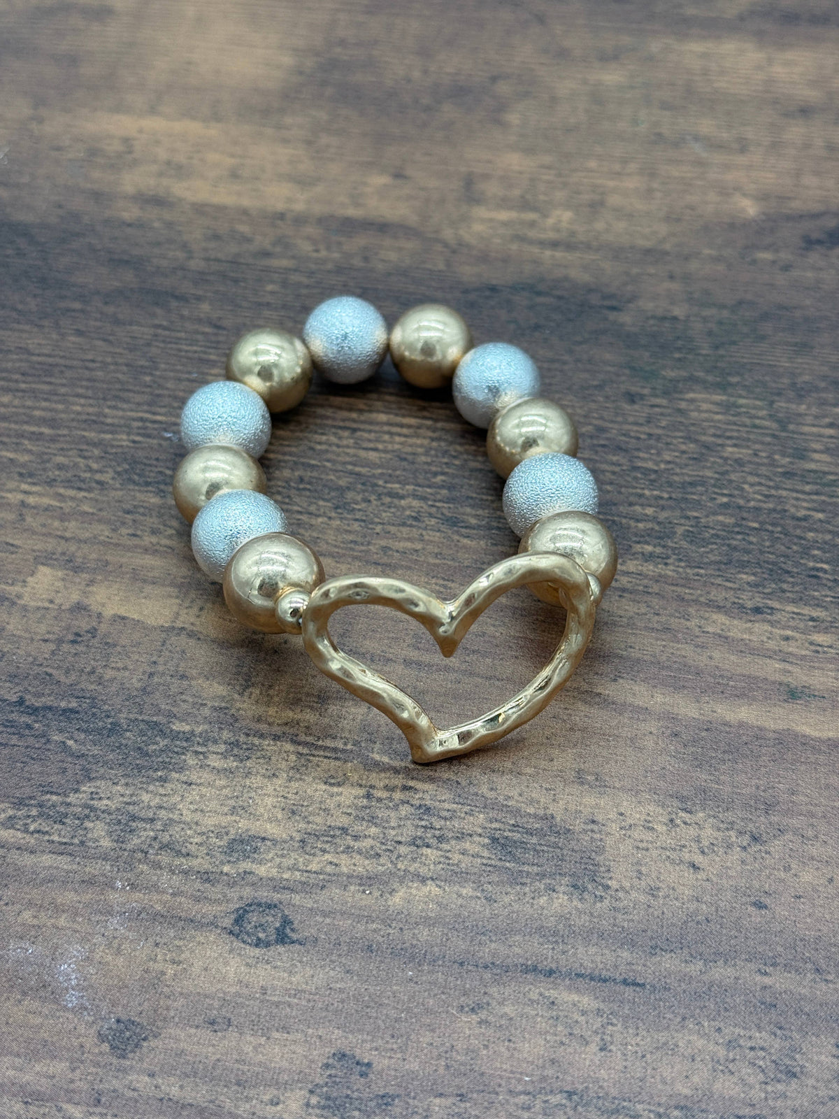 Hammered Heart Chunky Two-tone Beaded Bracelet