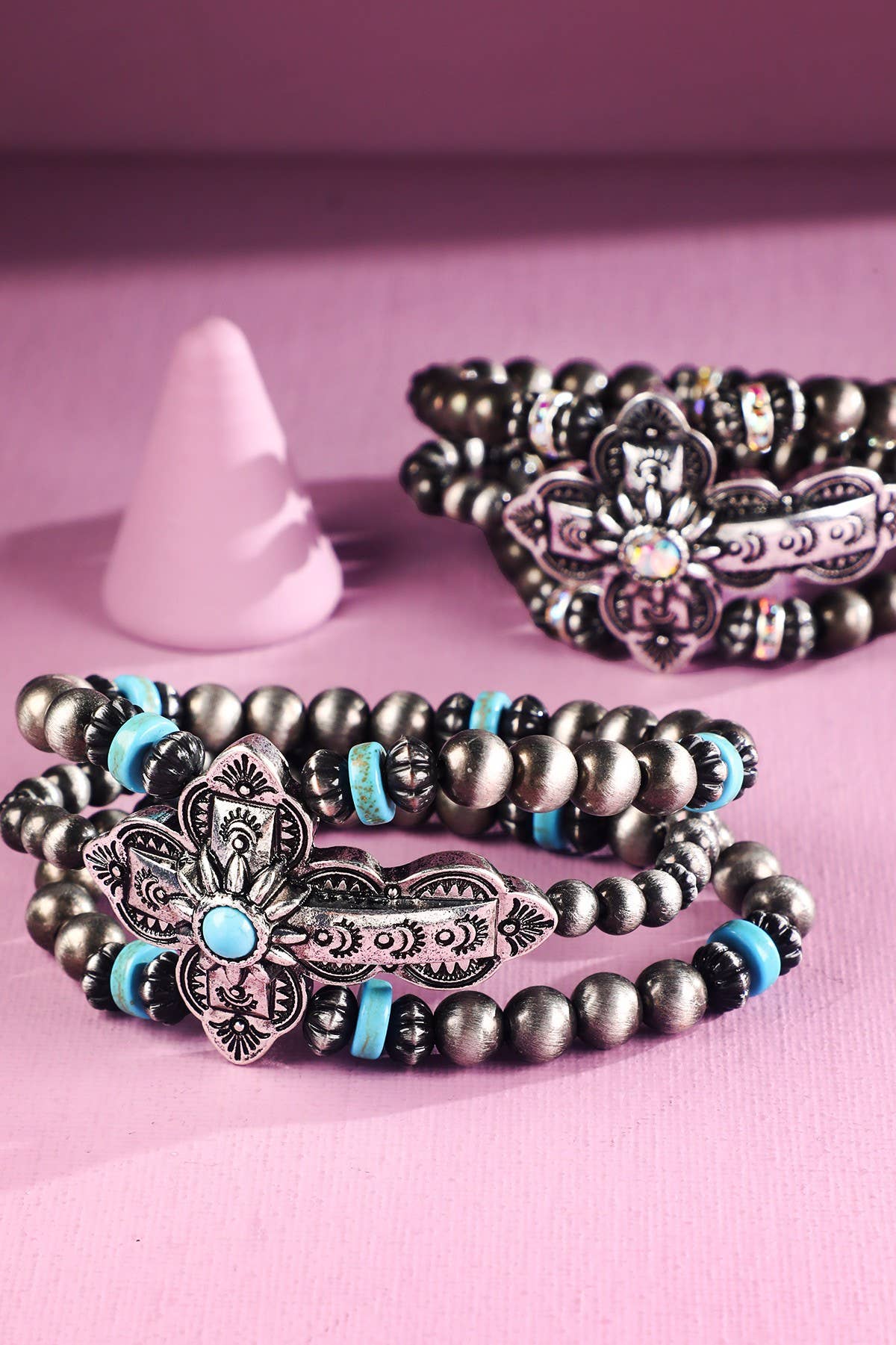 Navajo Pearl & Cross Stretch Bracelet