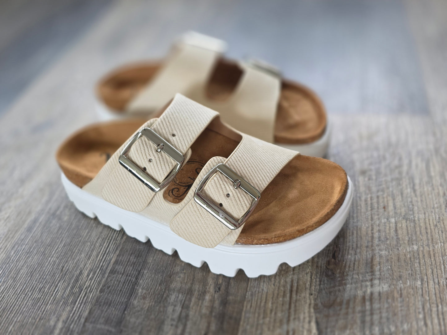 Cream Jazmin 2 Very G Sandals