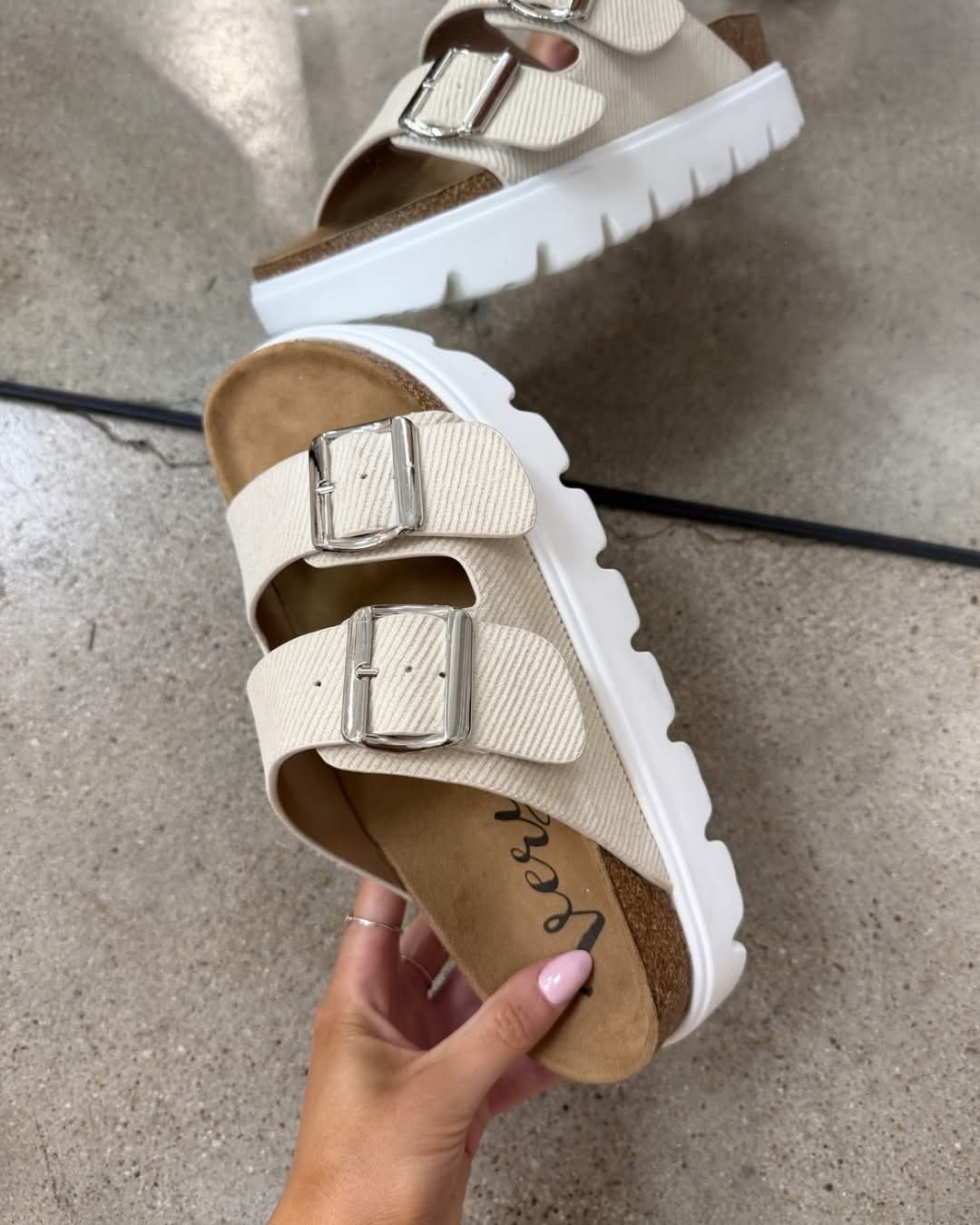 Cream Jazmin 2 Very G Sandals