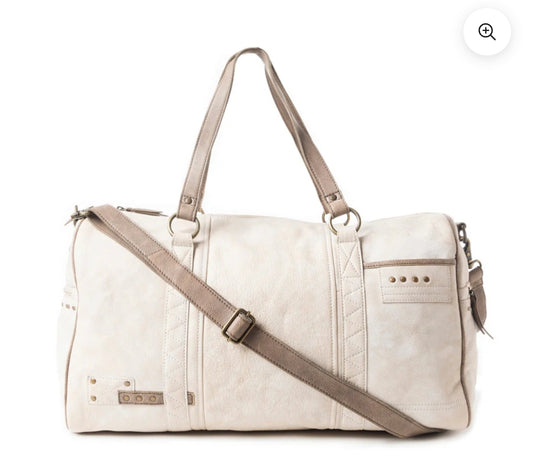 Kellington Ranch Duffel In Off White - Myra