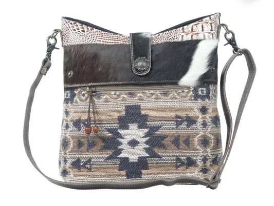 Panthea Shoulder Bag - Myra