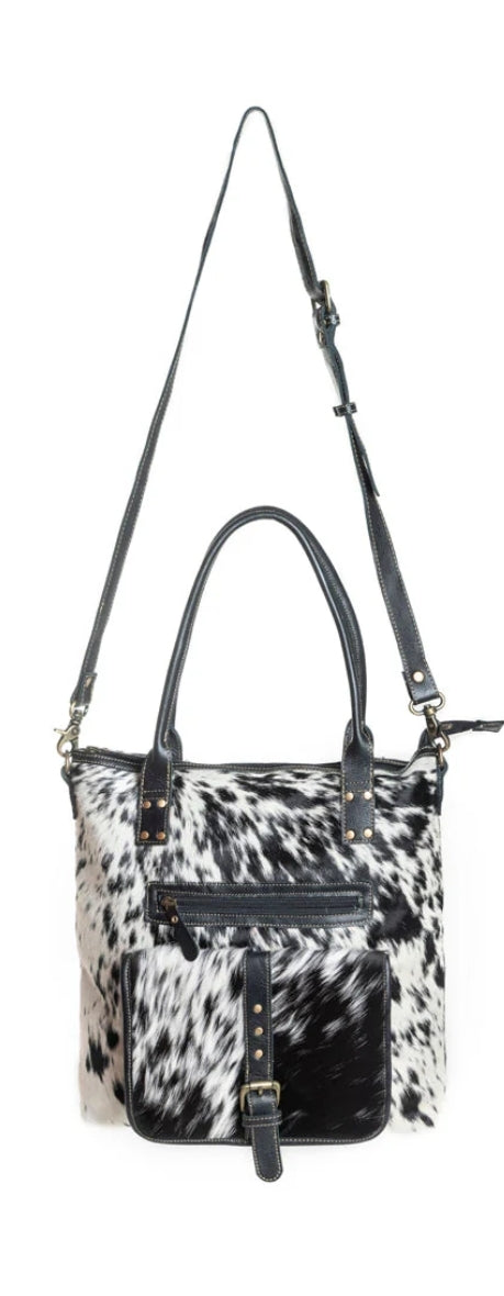 Mesa Maverick Tote Bag in Black & White - Myra
