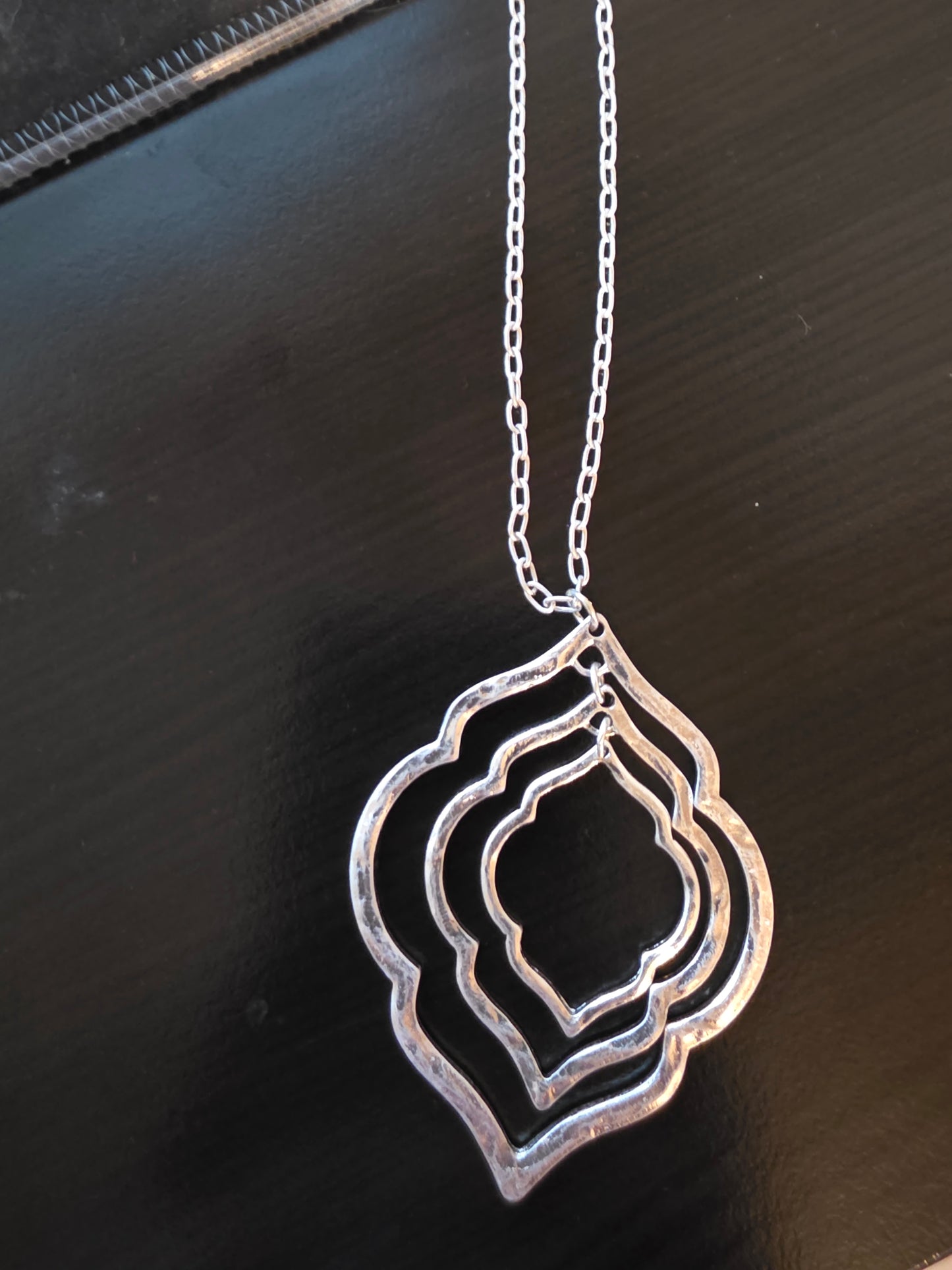 SS Geometric Design Necklace