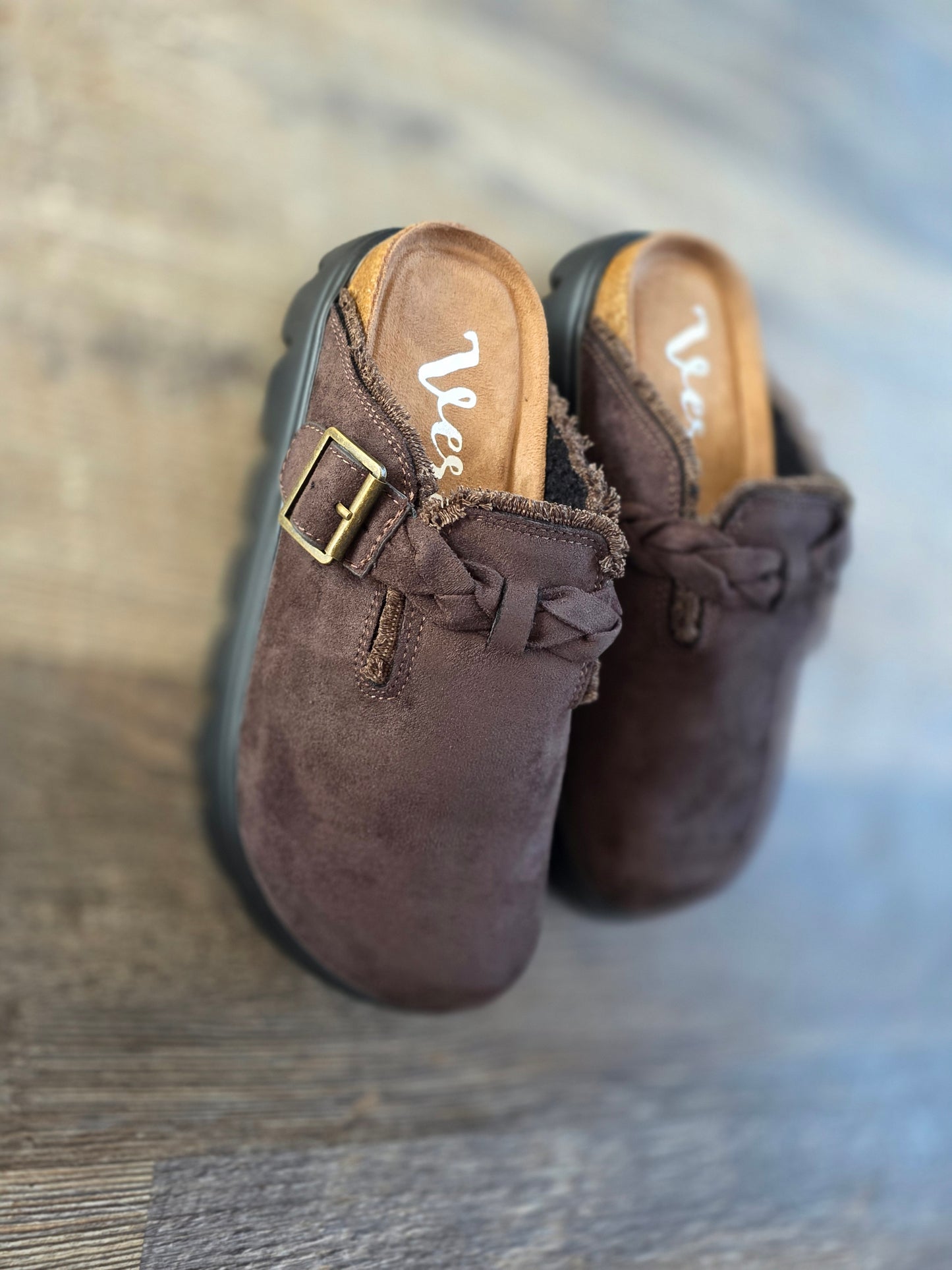 Chocolate Cali 2 Very G Mule