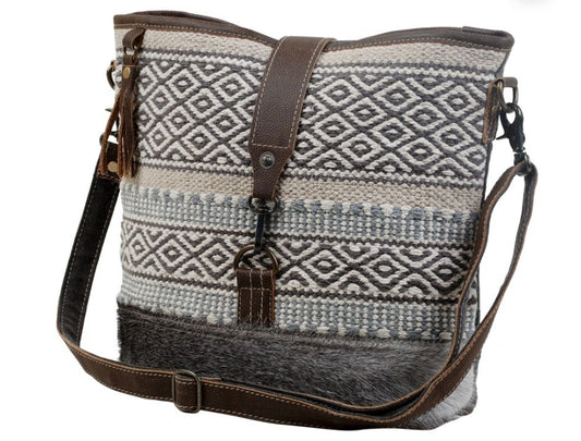 IDENTITY SHOULDER BAG - Myra
