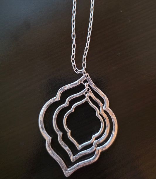 SS Geometric Design Necklace