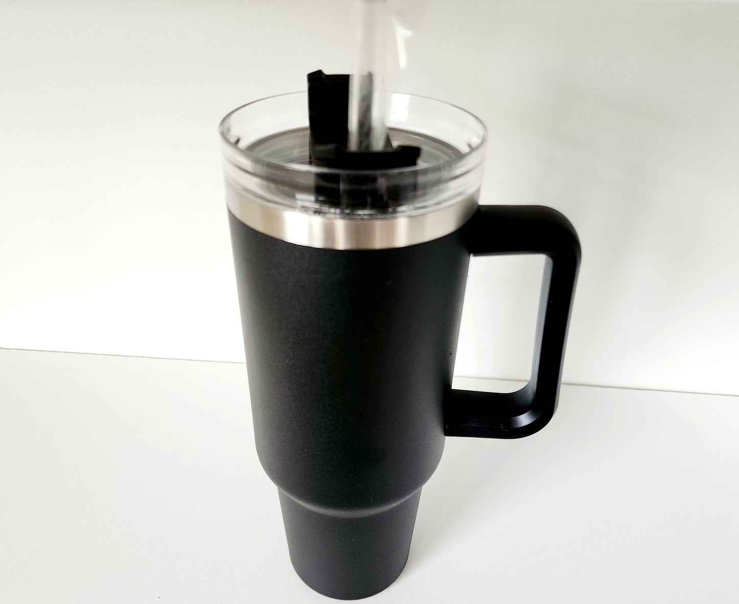 40 Oz Solid Tumbler