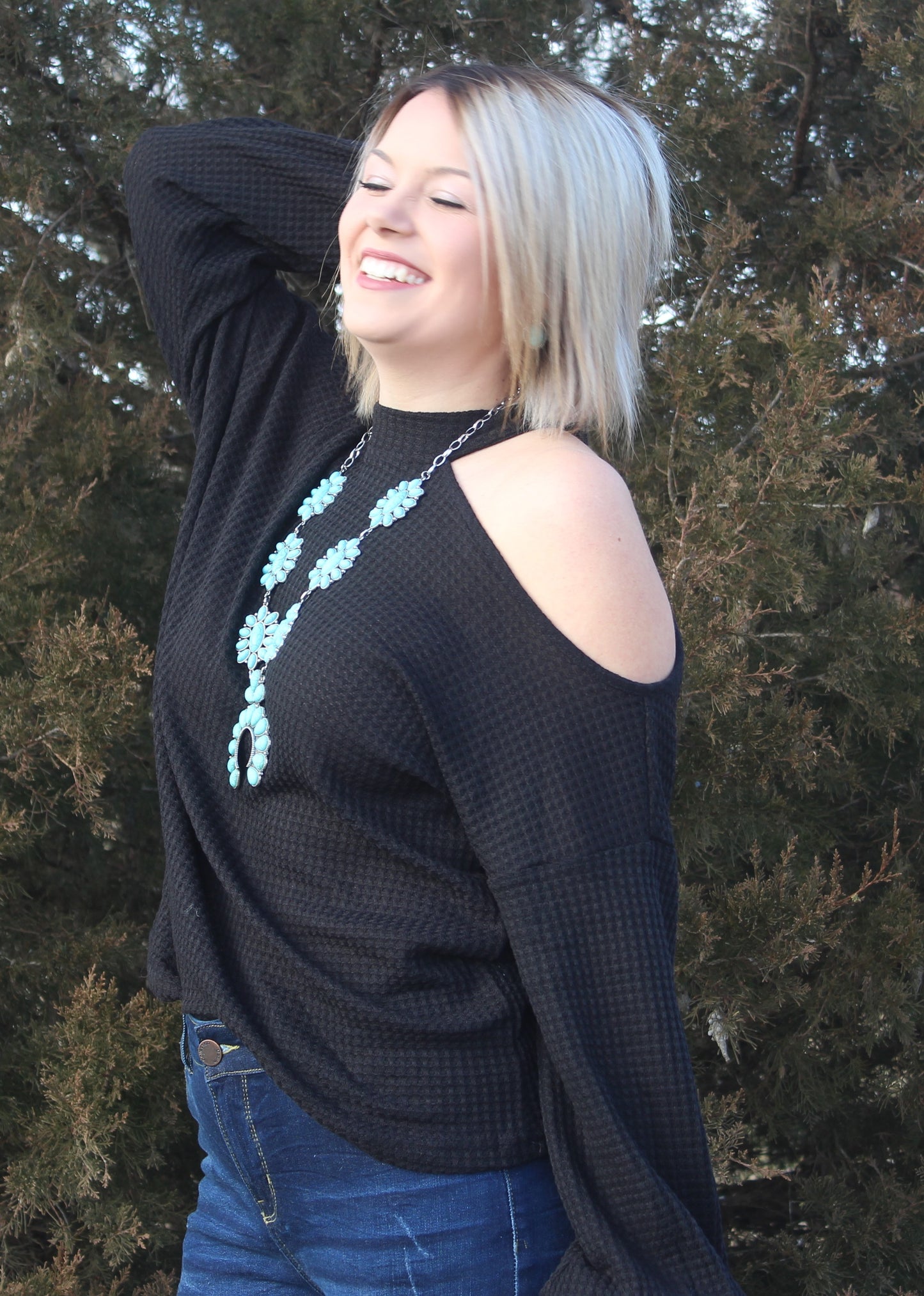 Black Out Top